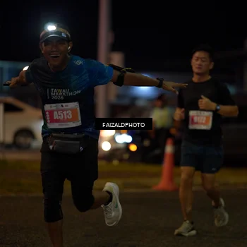 Runner Photo 4394358