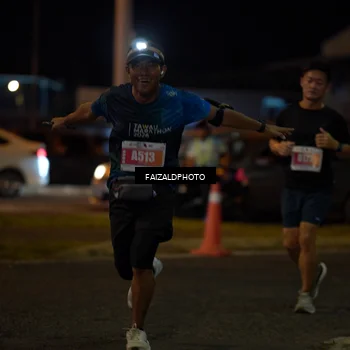 Runner Photo 4394359
