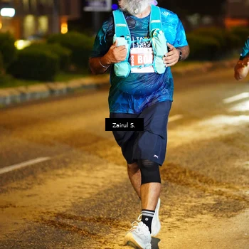 Runner Photo 4394368