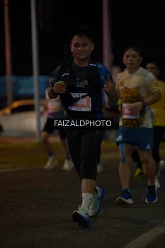 Runner Photo 4394382