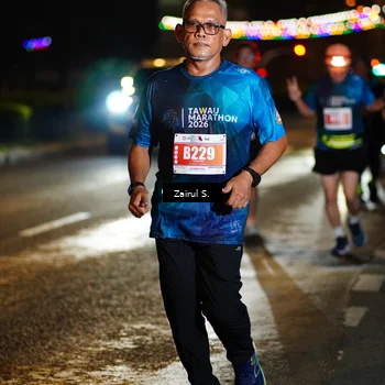Runner Photo 4394473