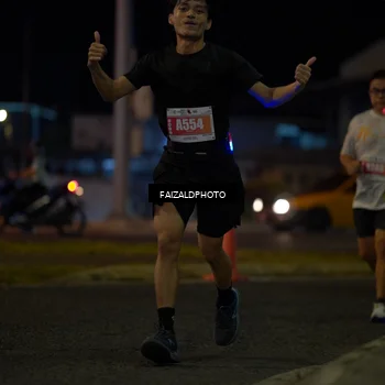 Runner Photo 4394524