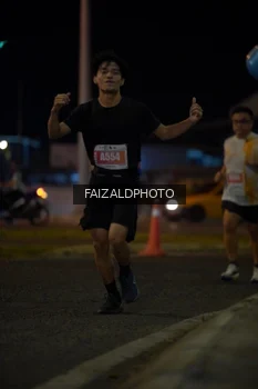 Runner Photo 4394526
