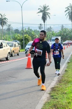Runner Photo 4394605