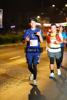Runner Photo 4394613