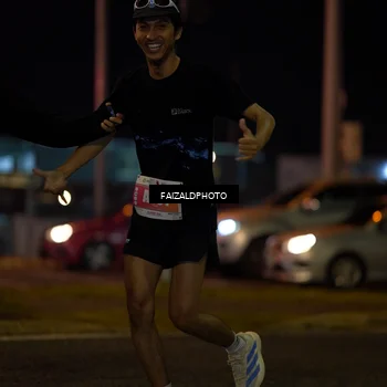 Runner Photo 4394661
