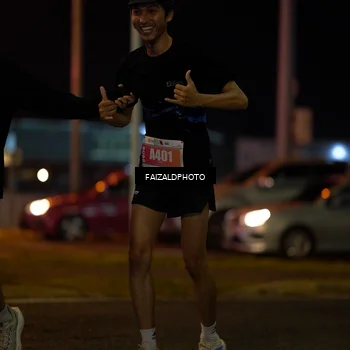 Runner Photo 4394676