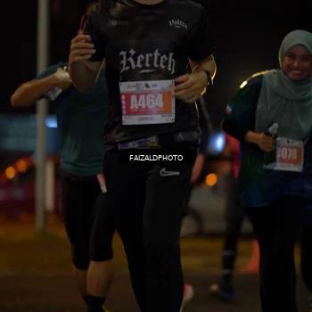 Runner Photo 4394691