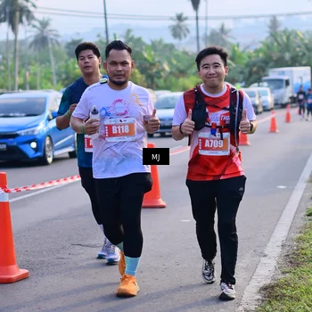 Runner Photo 4394695