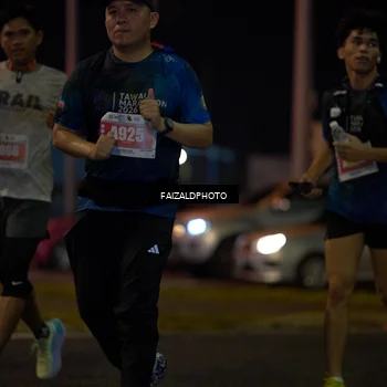 Runner Photo 4394720