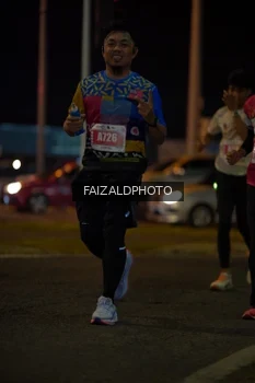 Runner Photo 4394750