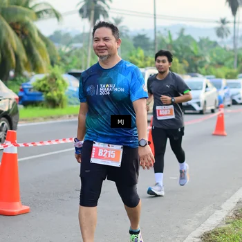 Runner Photo 4394787