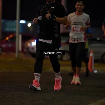 Runner Photo 4394815