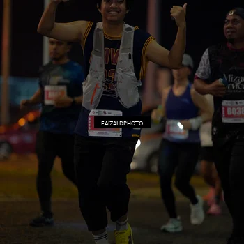 Runner Photo 4394834