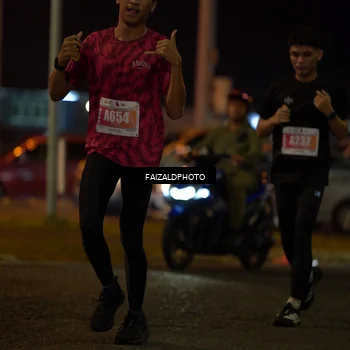 Runner Photo 4394856