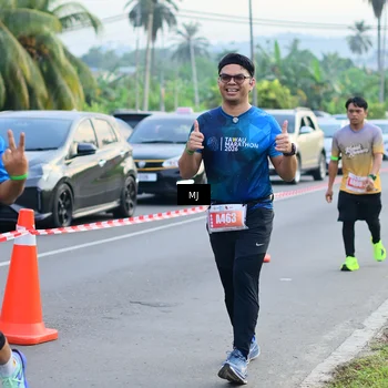 Runner Photo 4394862