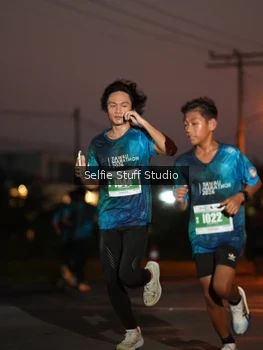 Runner Photo 4394971