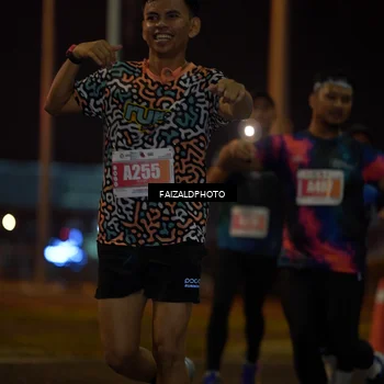 Runner Photo 4395002