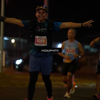 Runner Photo 4395031