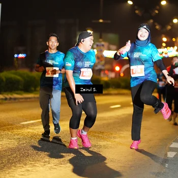 Runner Photo 4395315