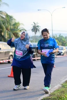 Runner Photo 4395325