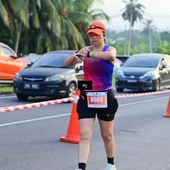Runner Photo 4395377