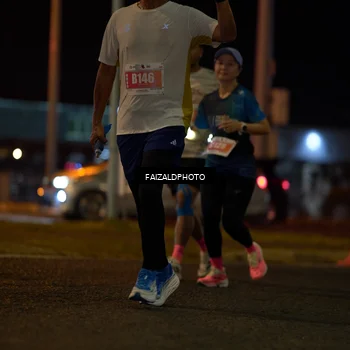 Runner Photo 4395425