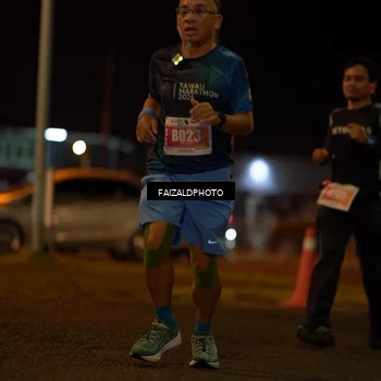 Runner Photo 4395465