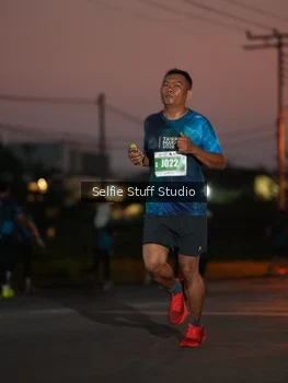 Runner Photo 4395557