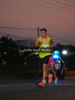 Runner Photo 4395567