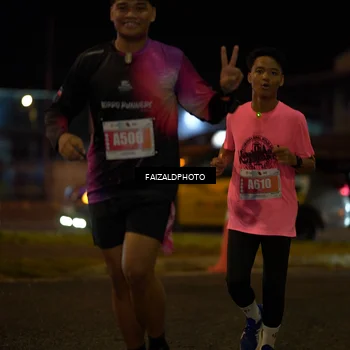 Runner Photo 4395597