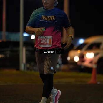 Runner Photo 4395754
