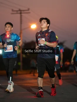 Runner Photo 4395760