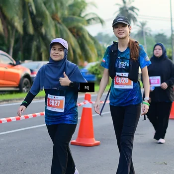 Runner Photo 4395816