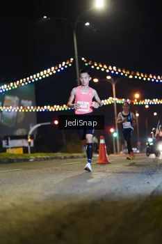 Runner Photo 4395825