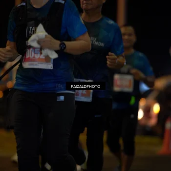 Runner Photo 4395895