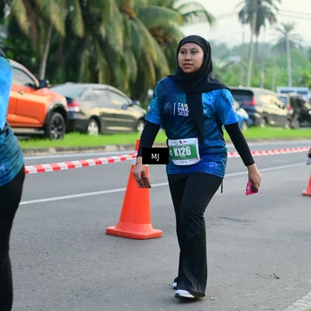 Runner Photo 4395901