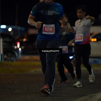 Runner Photo 4395916