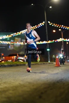 Runner Photo 4395928