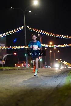 Runner Photo 4395962