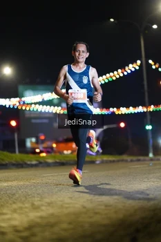 Runner Photo 4395966