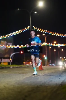 Runner Photo 4395999