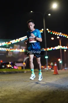 Runner Photo 4396016