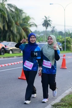 Runner Photo 4396017