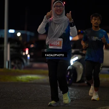 Runner Photo 4396042
