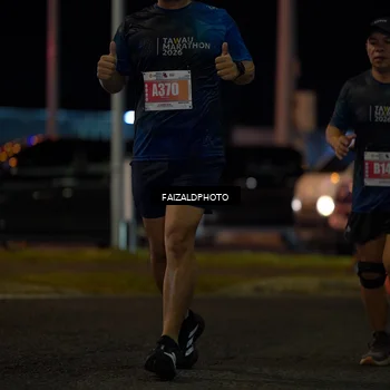 Runner Photo 4396088