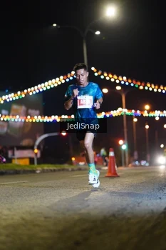 Runner Photo 4396098