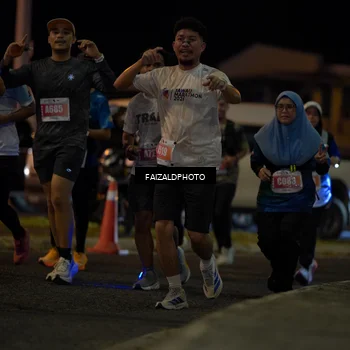 Runner Photo 4396099