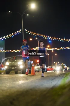 Runner Photo 4396112