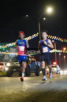 Runner Photo 4396119